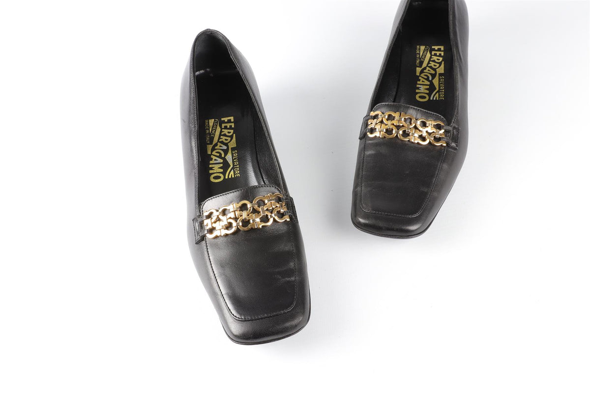 SALVATORE FERRAGAMO BLACK LEATHER LOAFERS EU 37.5 UK 4.5 US 7.5