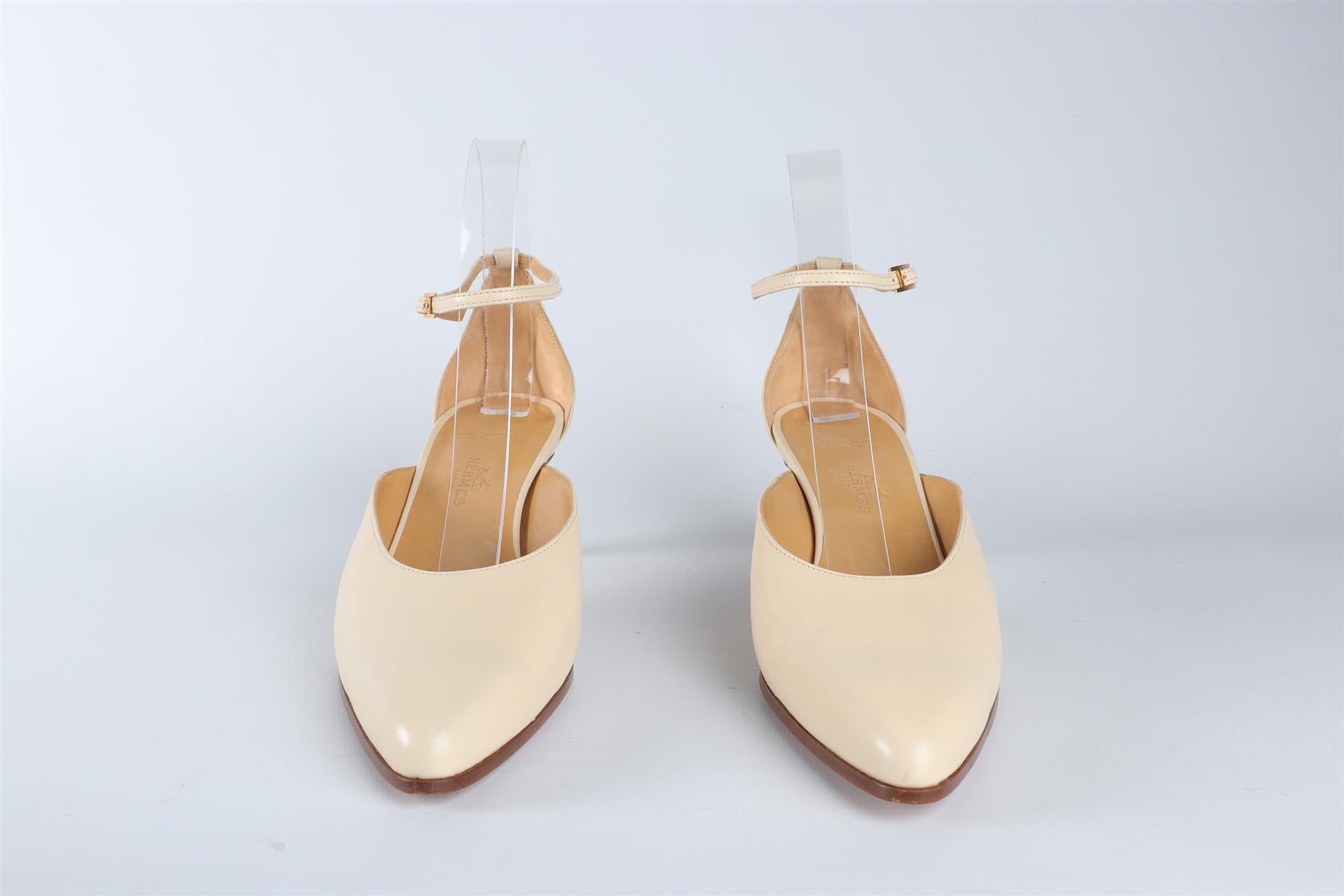 HERMÈS CREAM LEATHER PUMPS EU 38 UK 5 US 8