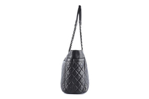 CHANEL BLACK 2014 SMALL QUILTED LEATHER TOTE BAG