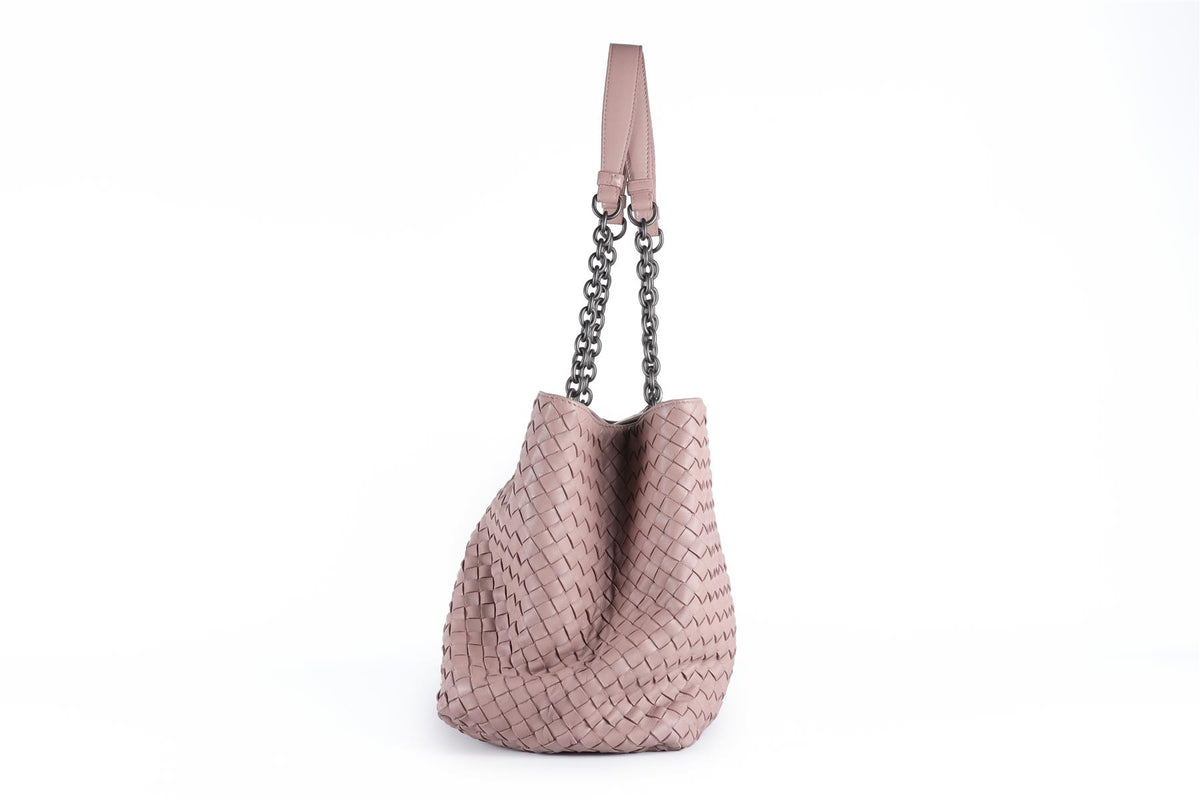 BOTTEGA VENETA PINK DOUBLE CHAIN MEDIUM INTRECCIATO LEATHER TOTE BAG