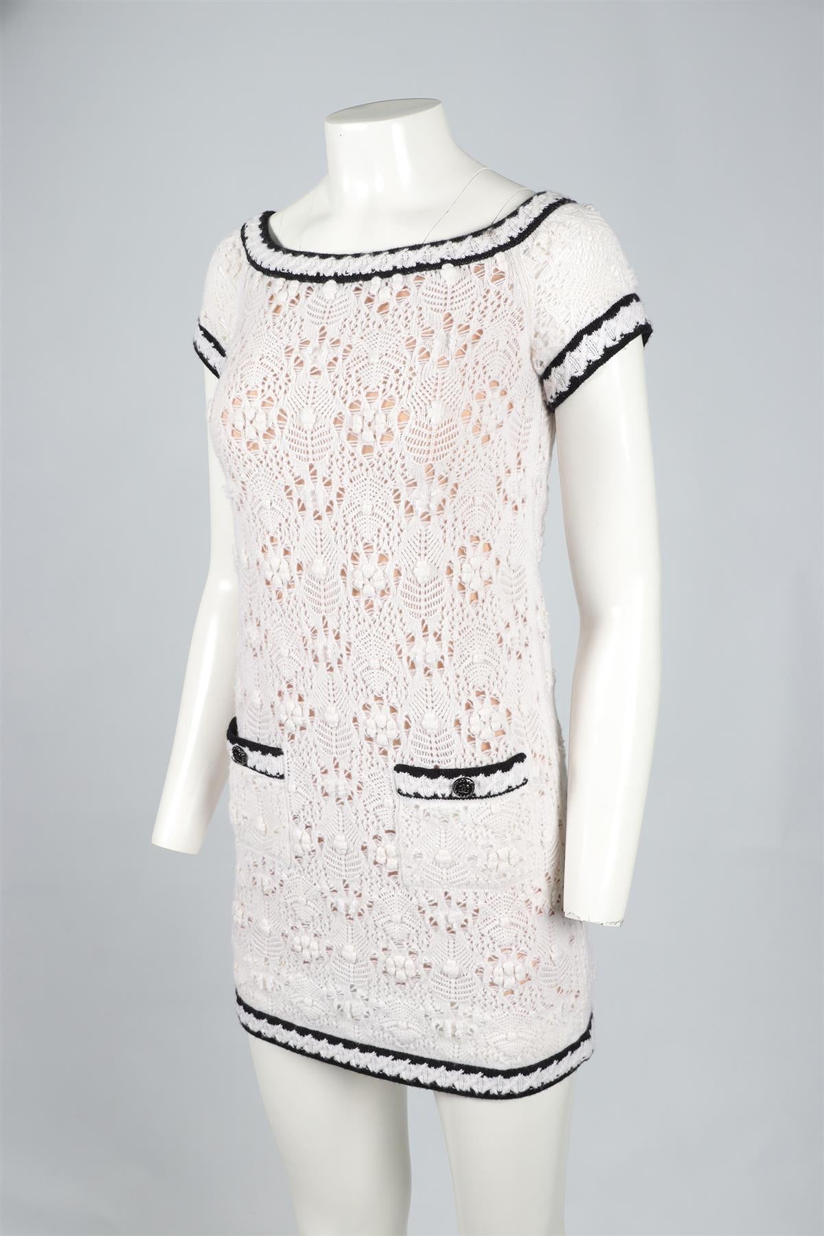 CHANEL WHITE 2022 CASHMERE MINI DRESS FR 34 UK 6