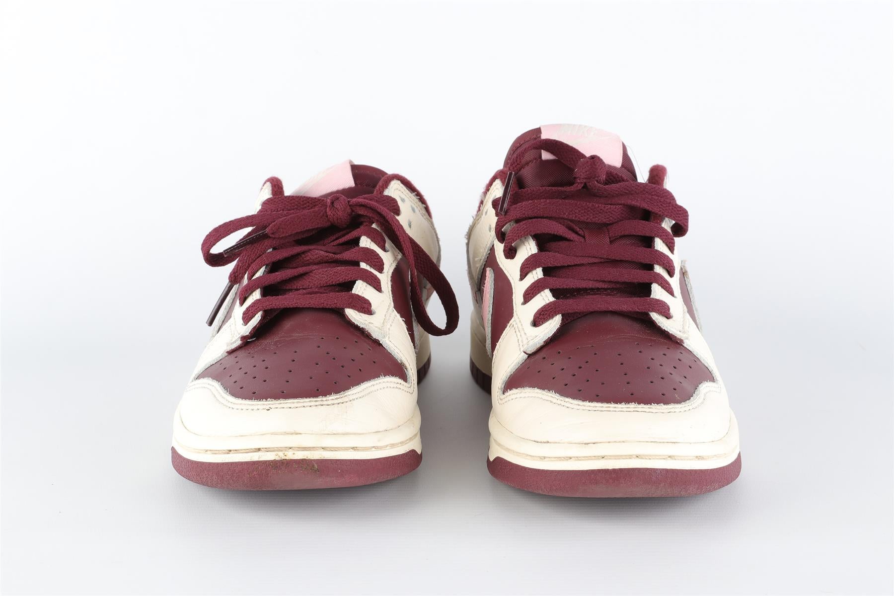 NIKE BURGUNDY LEATHER SNEAKERS EU 40.5 UK 6.5 US 7.5