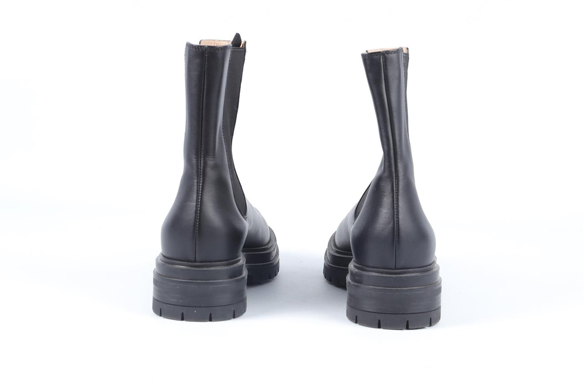 GIANVITO ROSSI BLACK LEATHER ANKLE BOOTS EU 37 UK 4 US 7