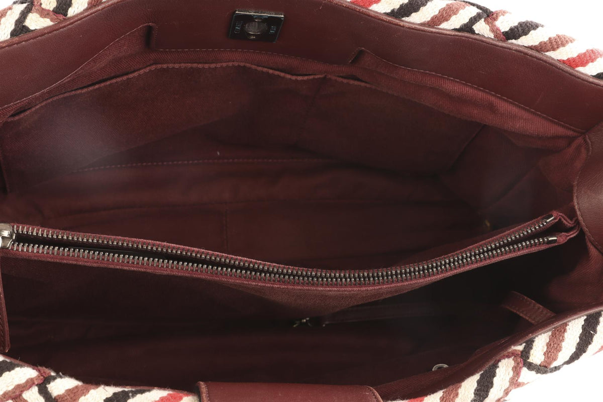 CHANEL BURGUNDY 2016 CANVAS TOTE BAG