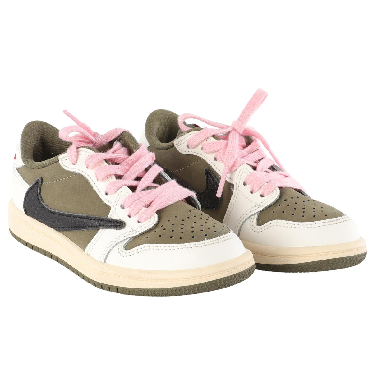 NIKE GREEN GIRLS TRAINERS EU 29 UK 10.5 US 11.5