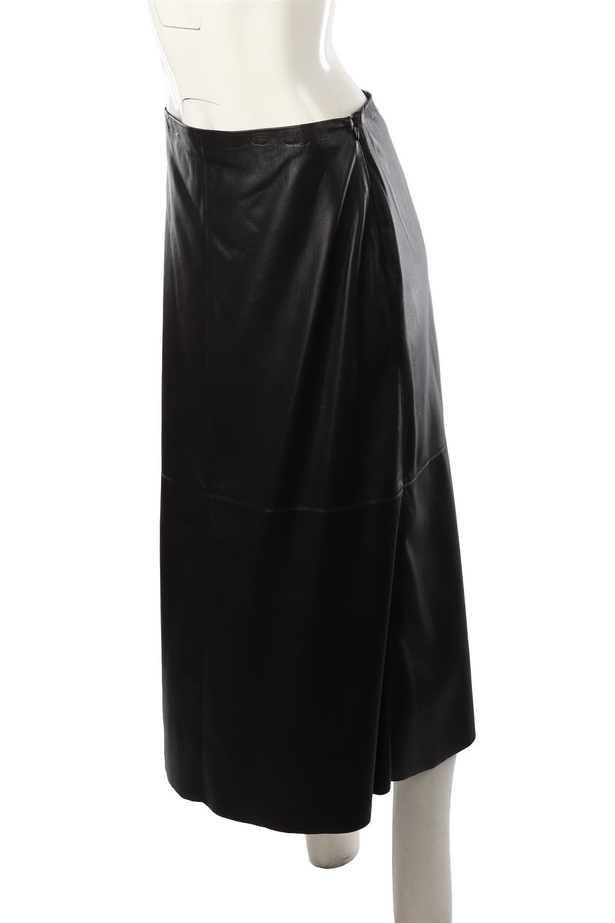 BLACK FAUX LEATHER MAXI SKIRT