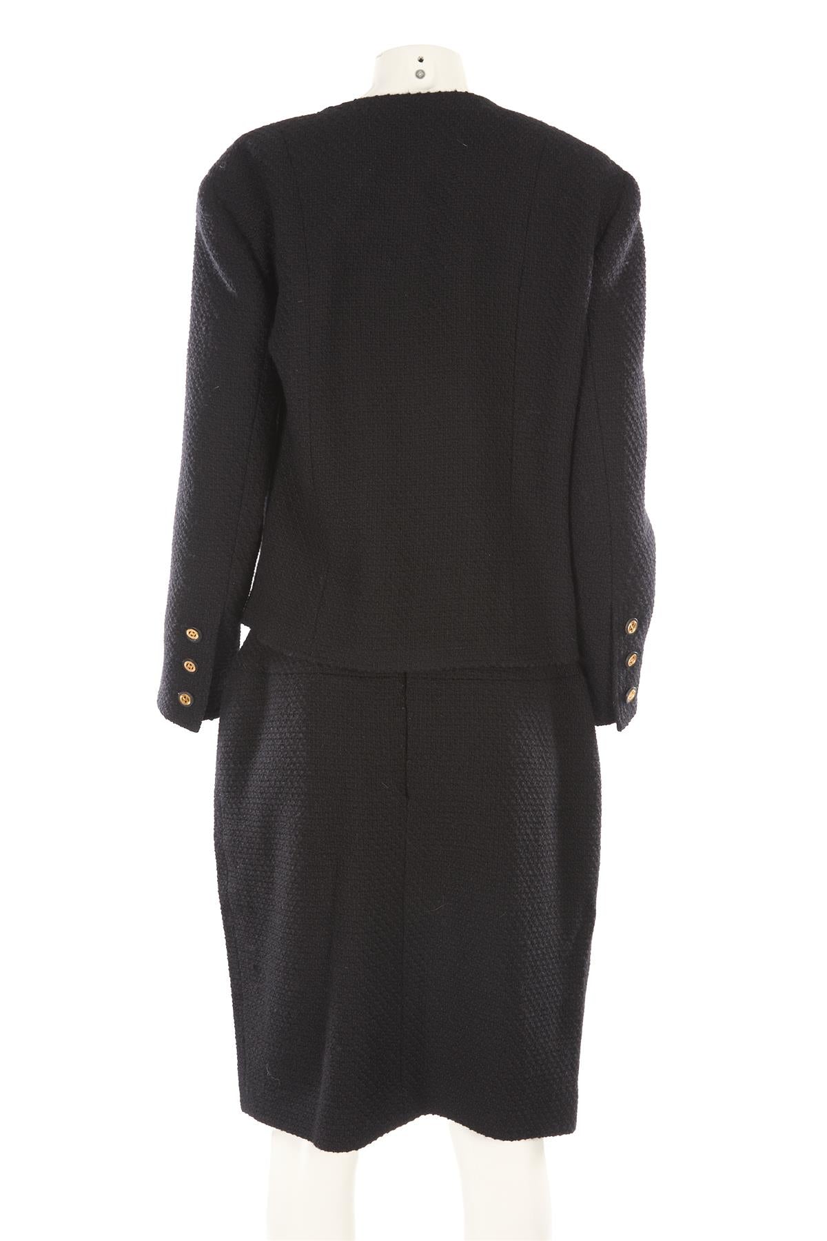 CHANEL BLACK 1991 WOOL SKIRT SUIT FR 46