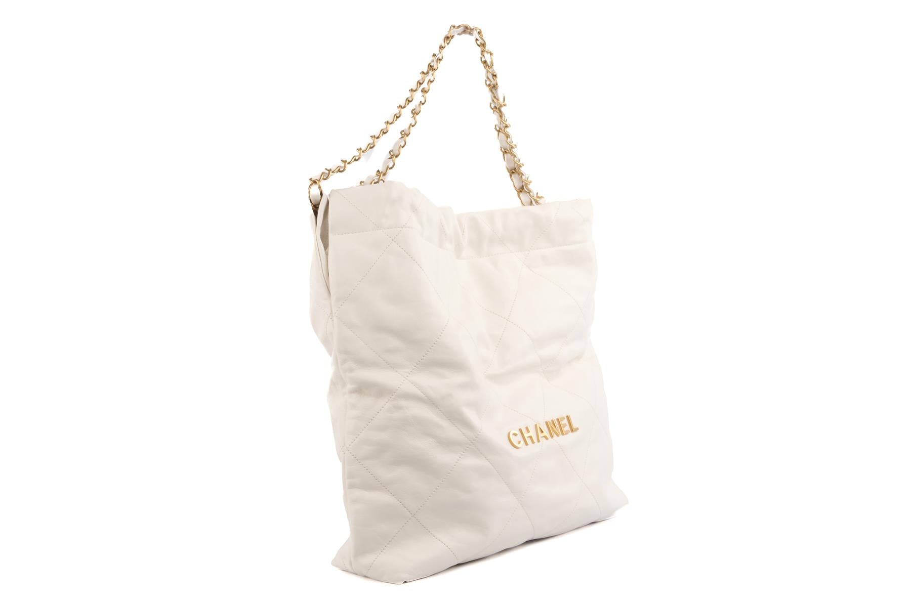 CHANEL WHITE 2022 22 MEDIUM QUILTED LEATHER SHOULDER BAG
