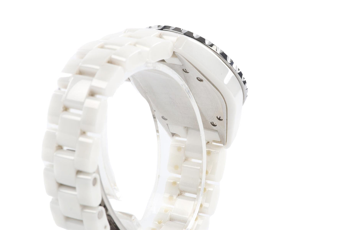 CHANEL WHITE J12 33 MM DIAMOND AND CERAMIC WRIST WATCH