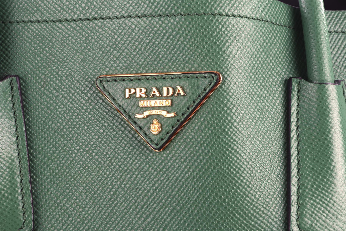 PRADA GREEN DOUBLE MEDIUM SAFFIANO LEATHER TOTE BAG