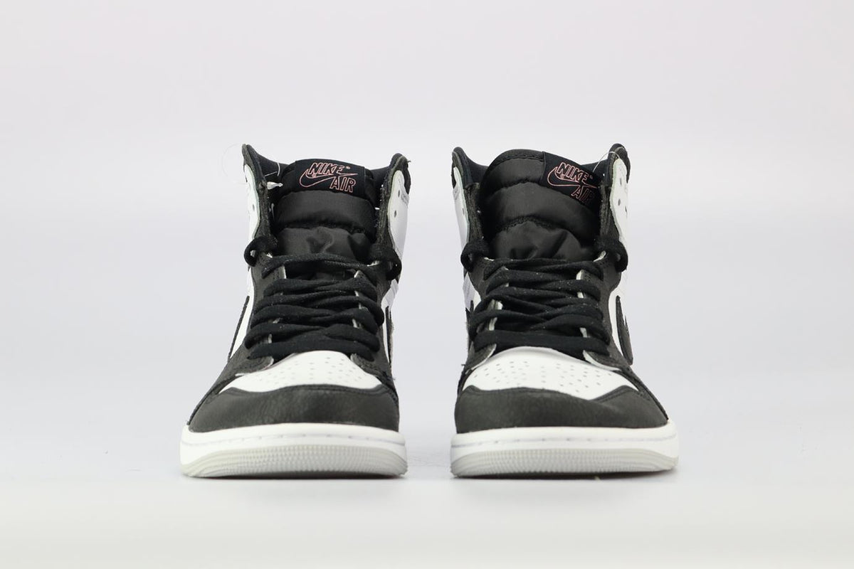 MEN'S AIR JORDAN 1 RETRO HIGH OG STAGE HAZE SNEAKER
