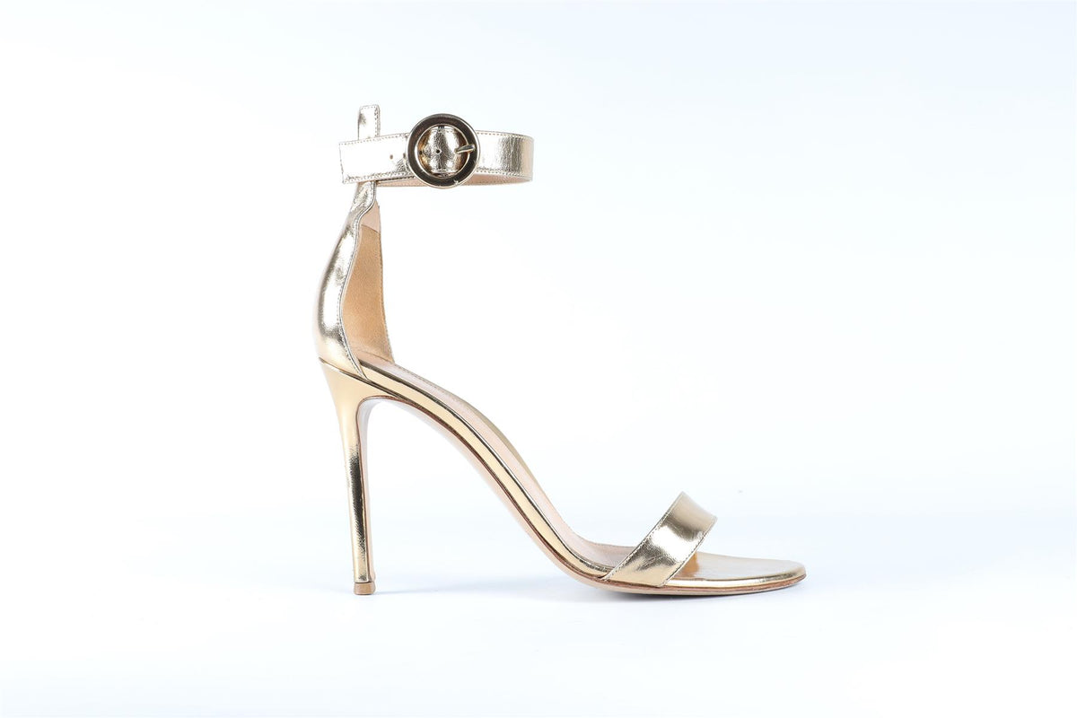 GIANVITO ROSSI GOLD LEATHER SANDALS EU 38.5 UK 5.5 US 8.5