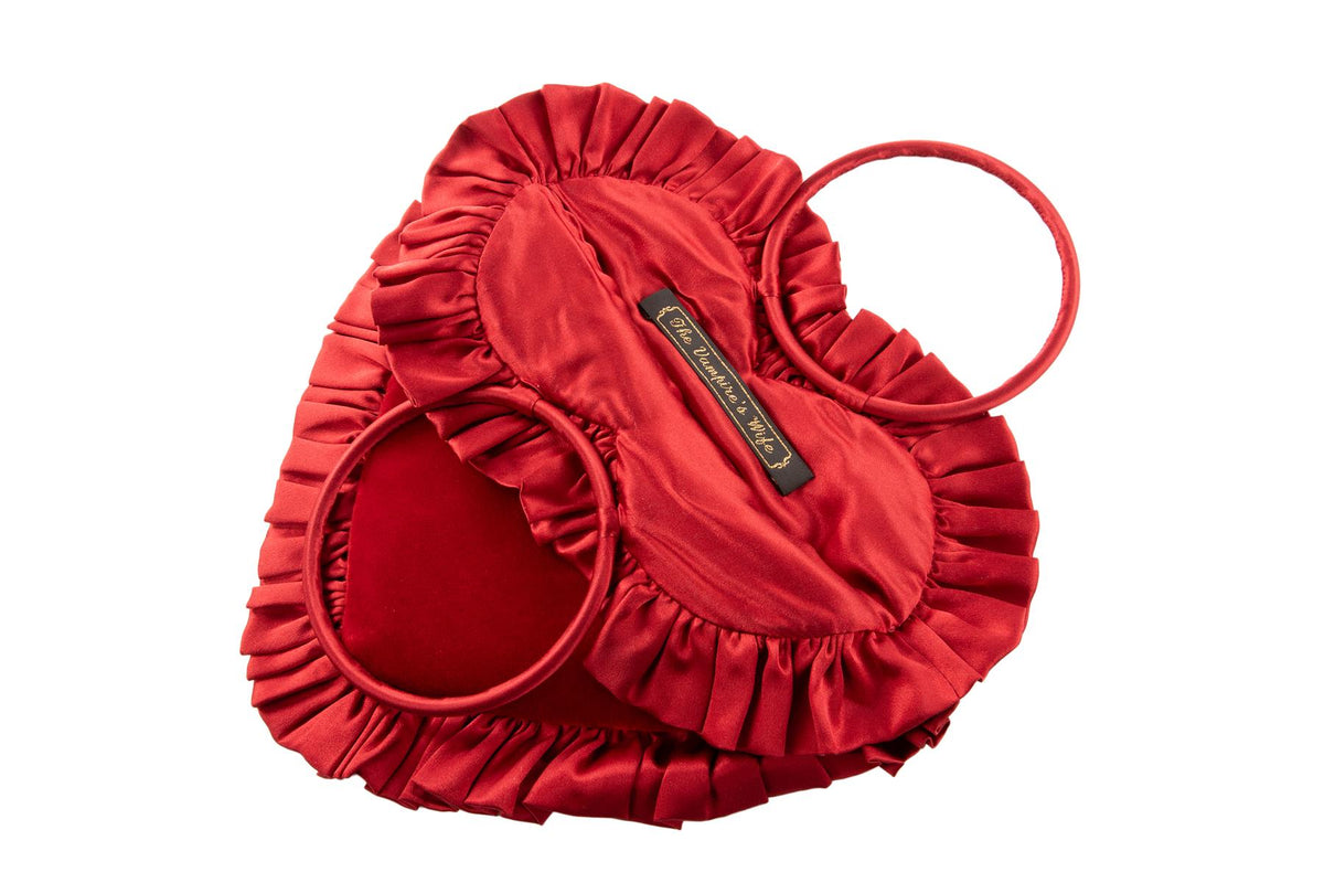 THE VAMPIRE'S WIFE RED HEART VELVET TOTEBAG