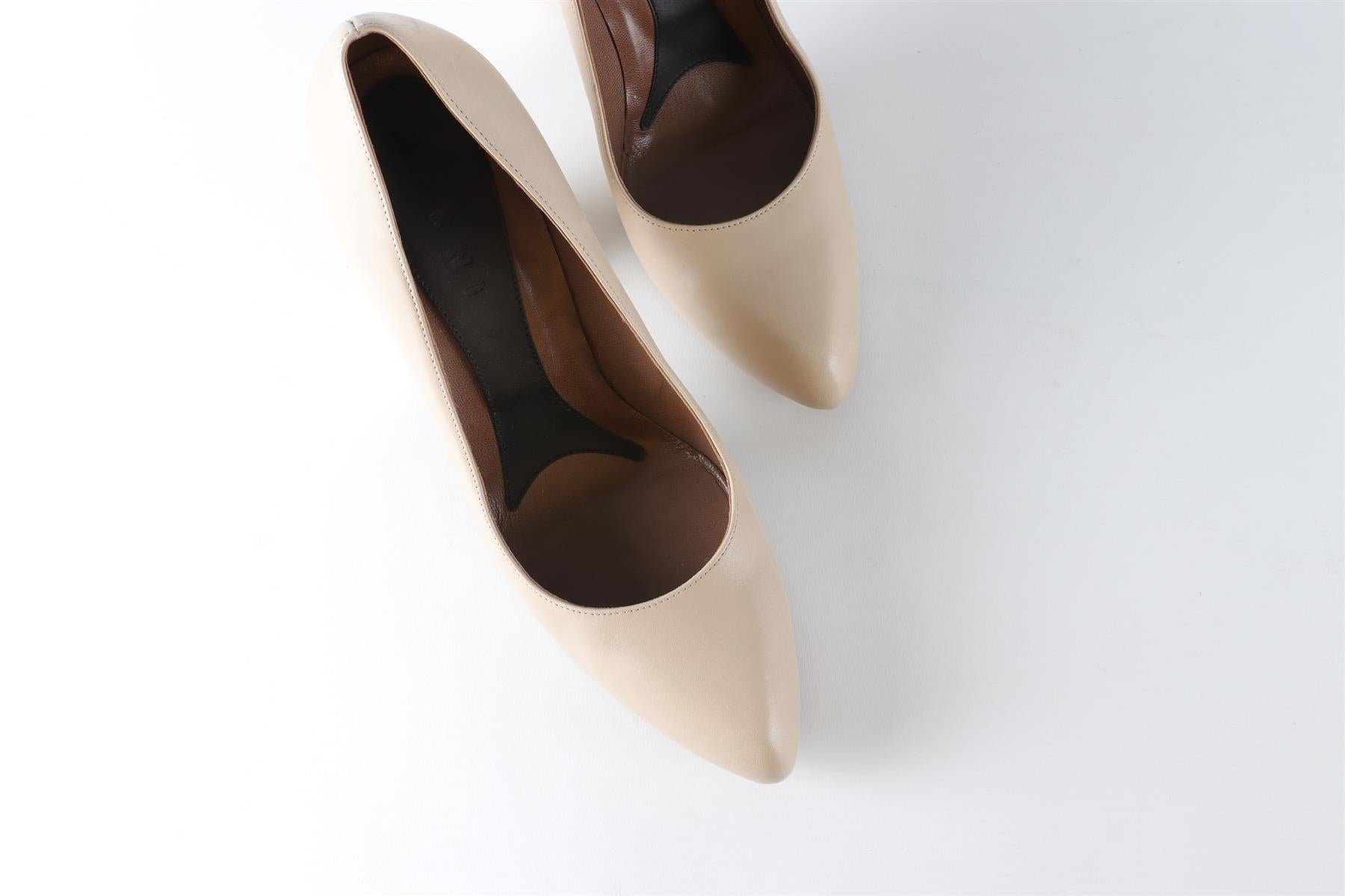 MARNI TAUPE LEATHER PUMPS EU 39.5 UK 6.5 US 9.5