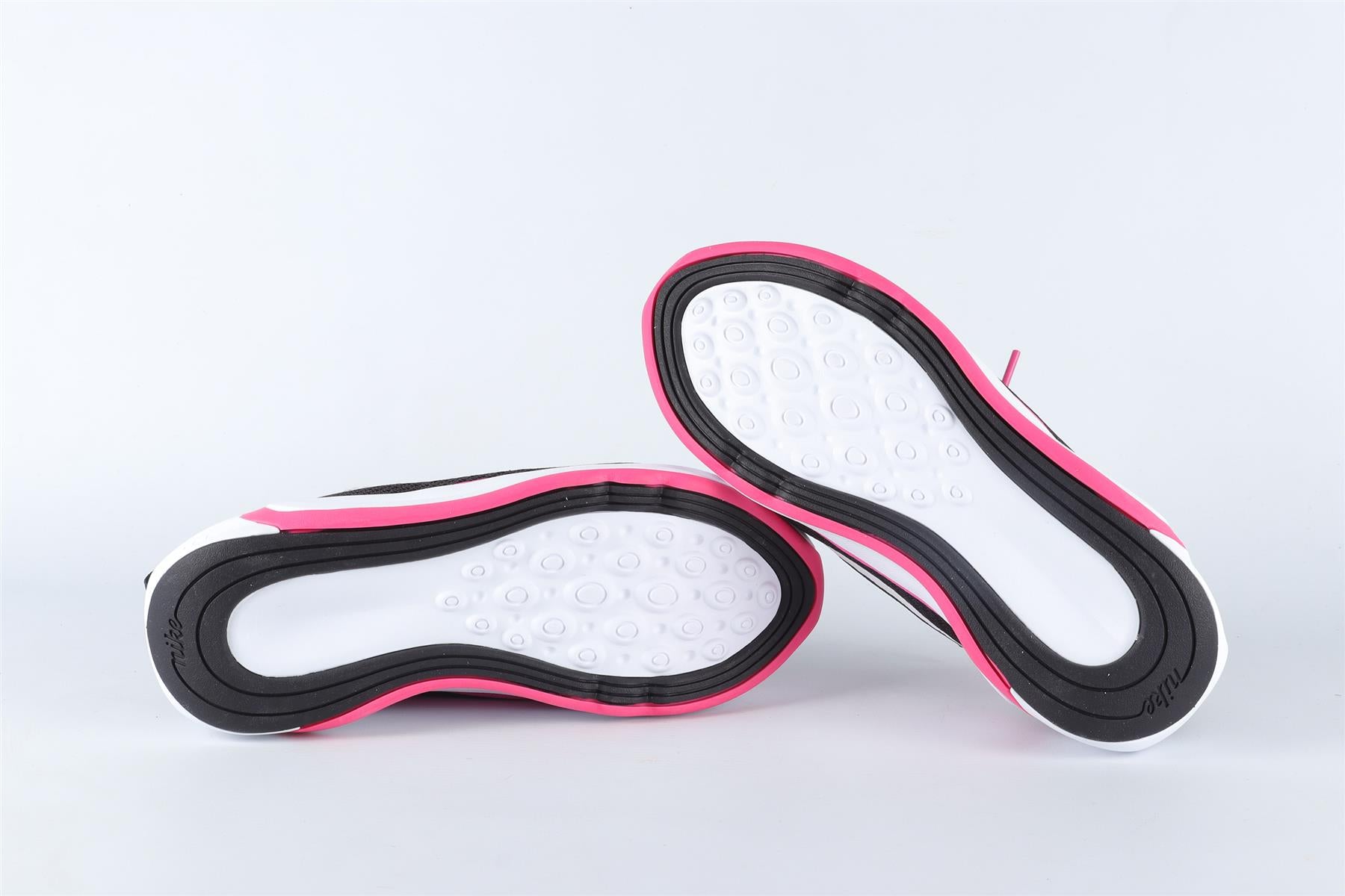 NIKE KIDS GIRLS INFINITY FLOW BLACK SNEAKERS EU 36.5 UK 4. US 4.5Y