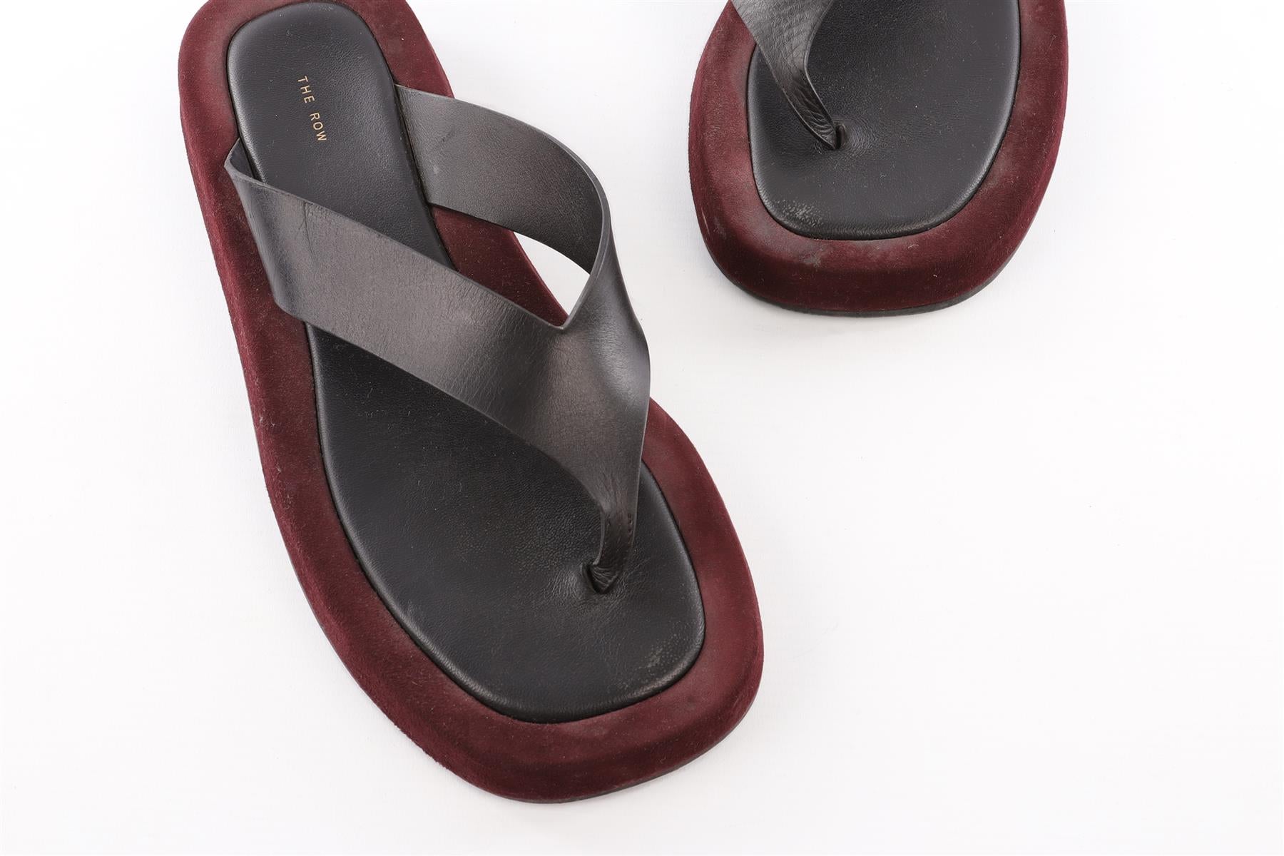 THE ROW BURGUNDY GINZA SUEDE FLIPFLOPS EU 40 UK 7 US 10
