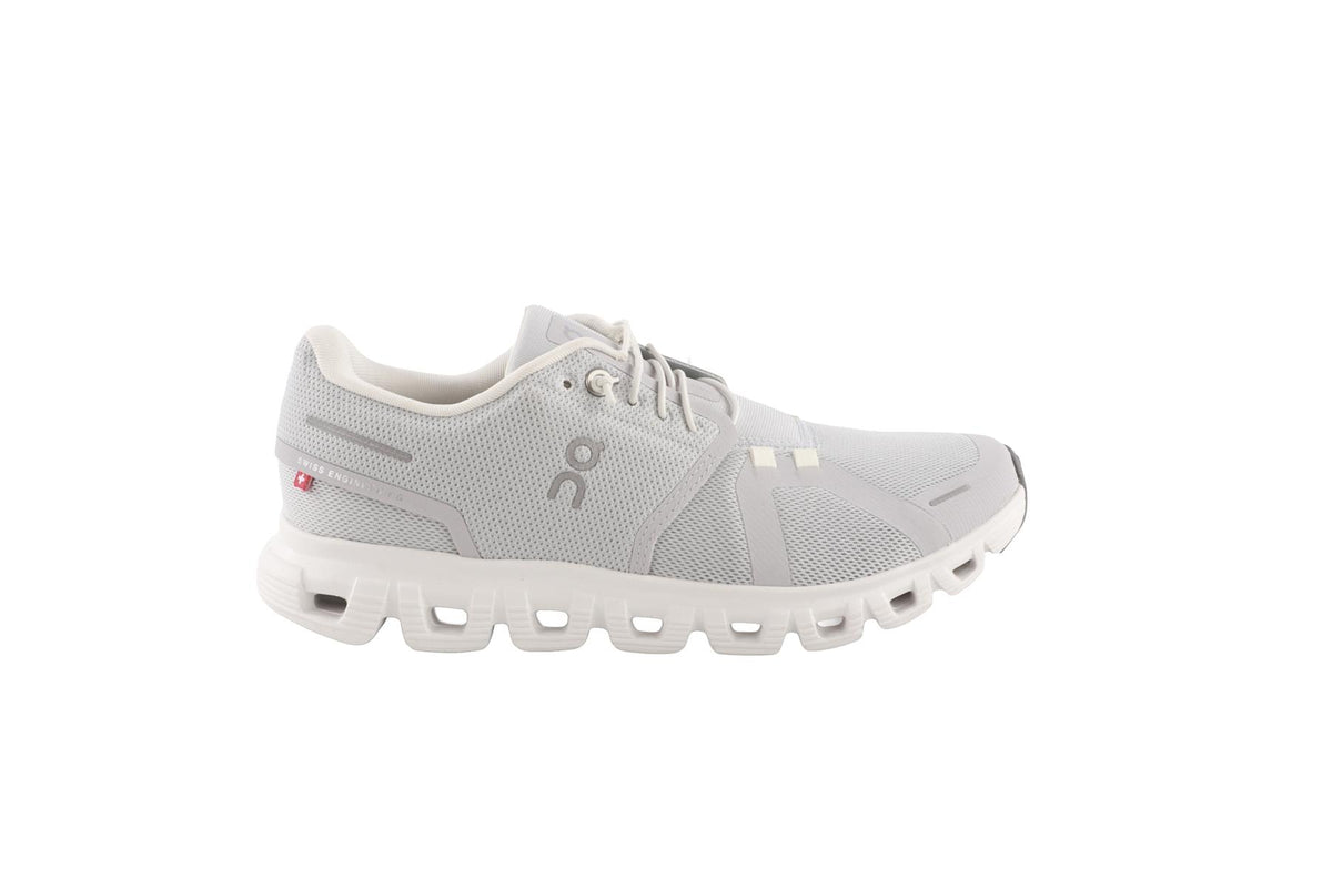ON GREY CLOUD 6 GLACIER/WHITE SNEAKERS EU 39 UK 6 US 9