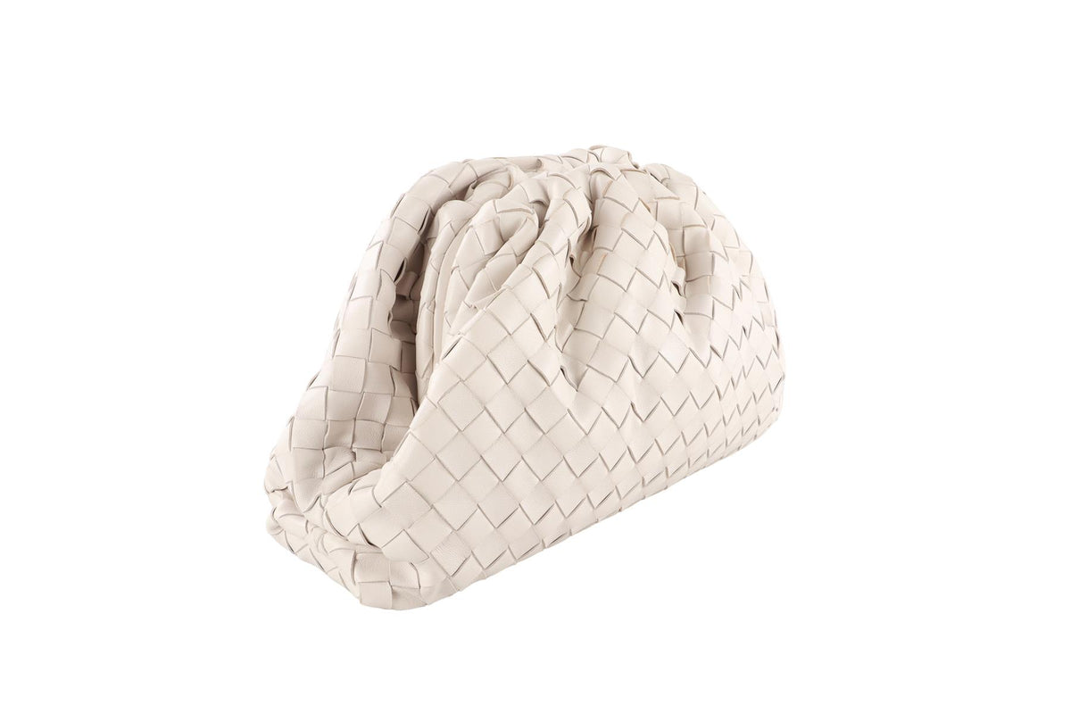 WHITE POUCH INTRECCIATO LEATHER CLUTCH