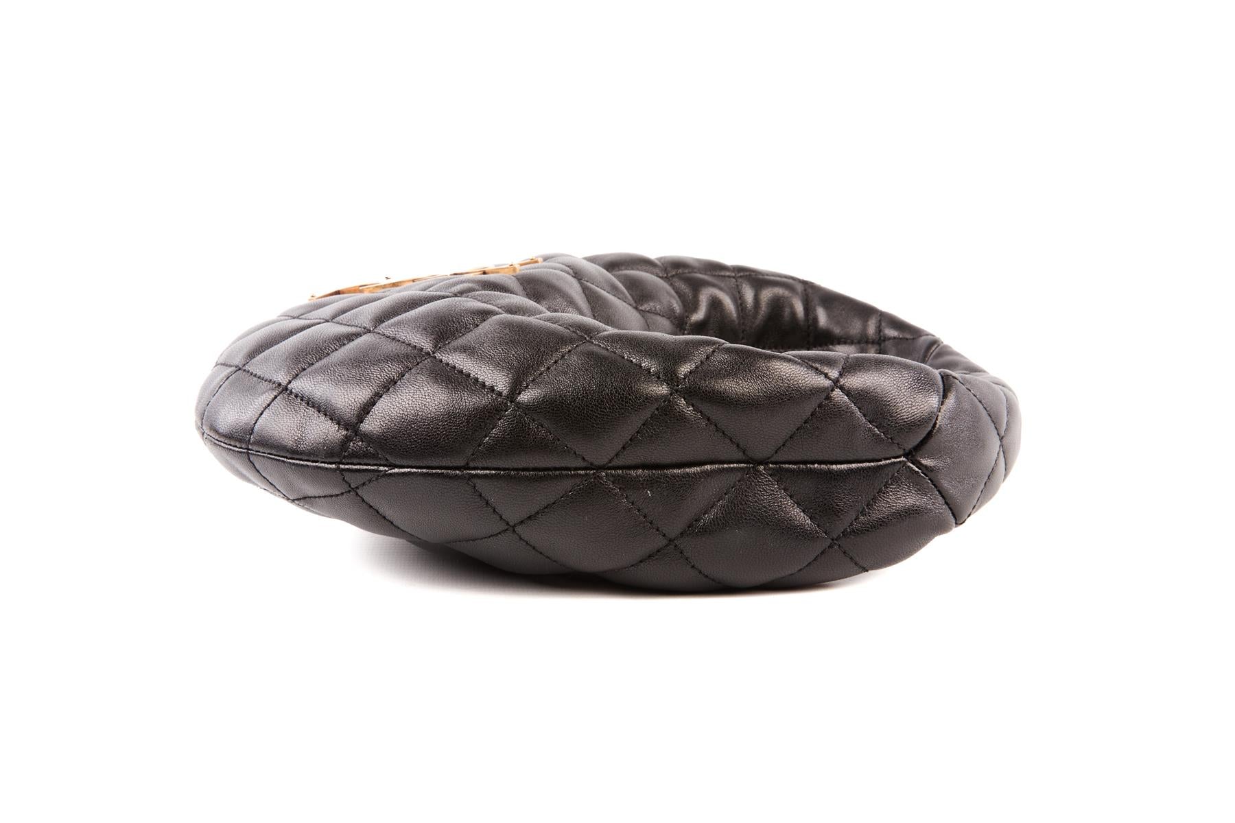 SAINT LAURENT BLACK ICARINO QUILTED LEATHER TOTE BAG