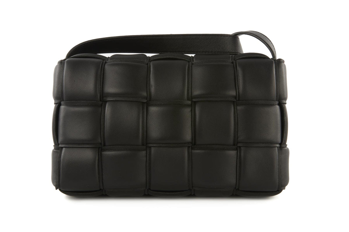 BOTTEGA VENETA BLACK CASSETTE MEDIUM PADDED INTRECCIATO LEATHER SHOULDER BAG