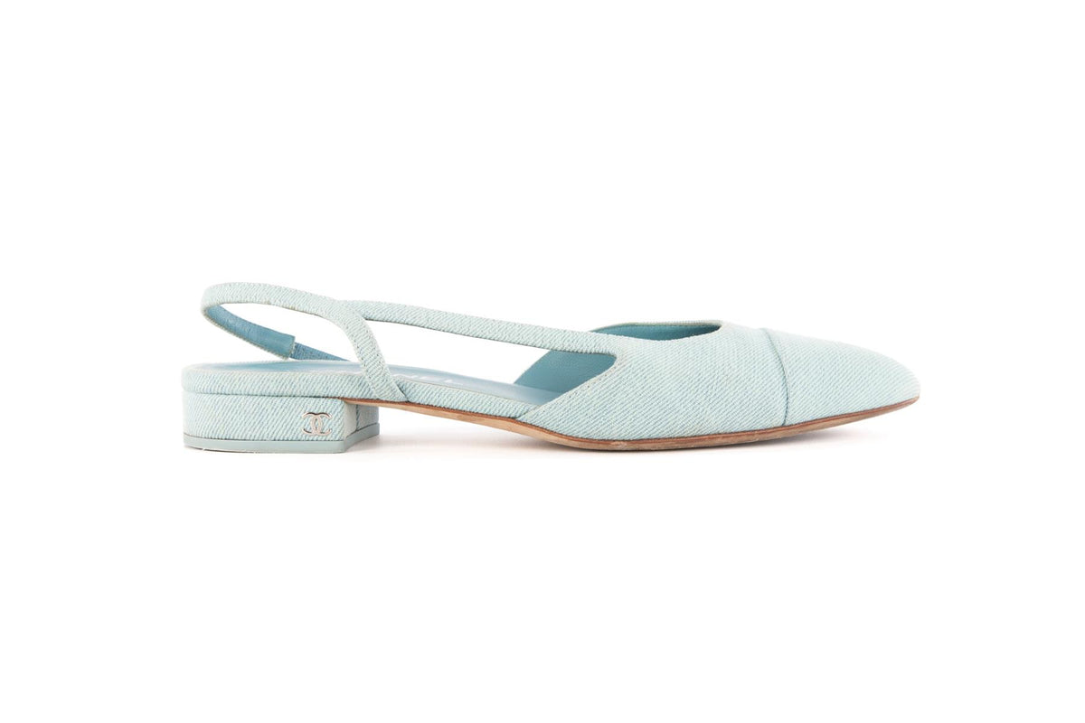 CHANEL BLUE 2021 DENIM SLINGLACK PUMPS EU 39 UK 6 US 9