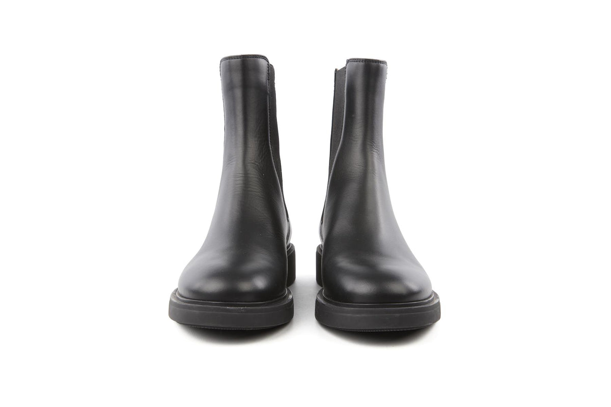 GIANVITO ROSSI BLACK LEATHER CHELSEA BOOTS EU 38 UK 5 US 8