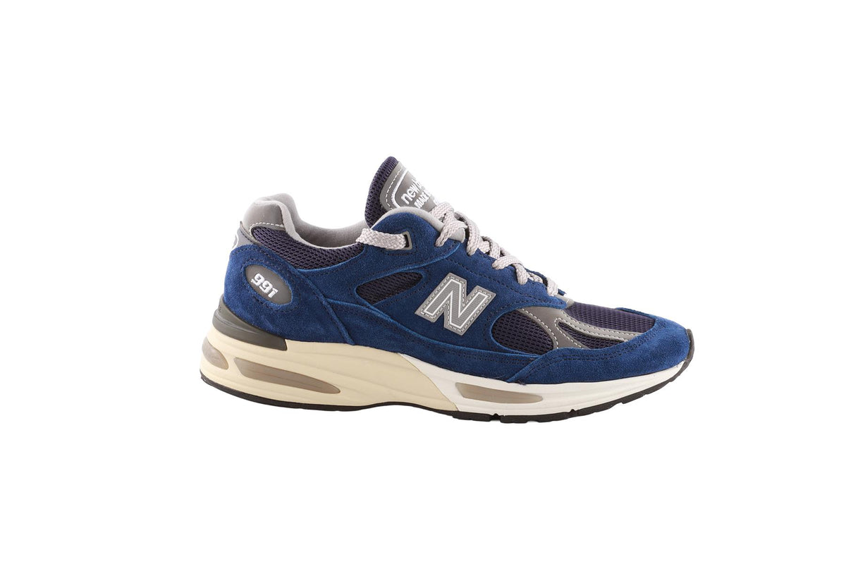 NEW BALANCE NAVY 991V2 LIMOGES SNEAKERS EU 38.5 UK 5.5 US 6