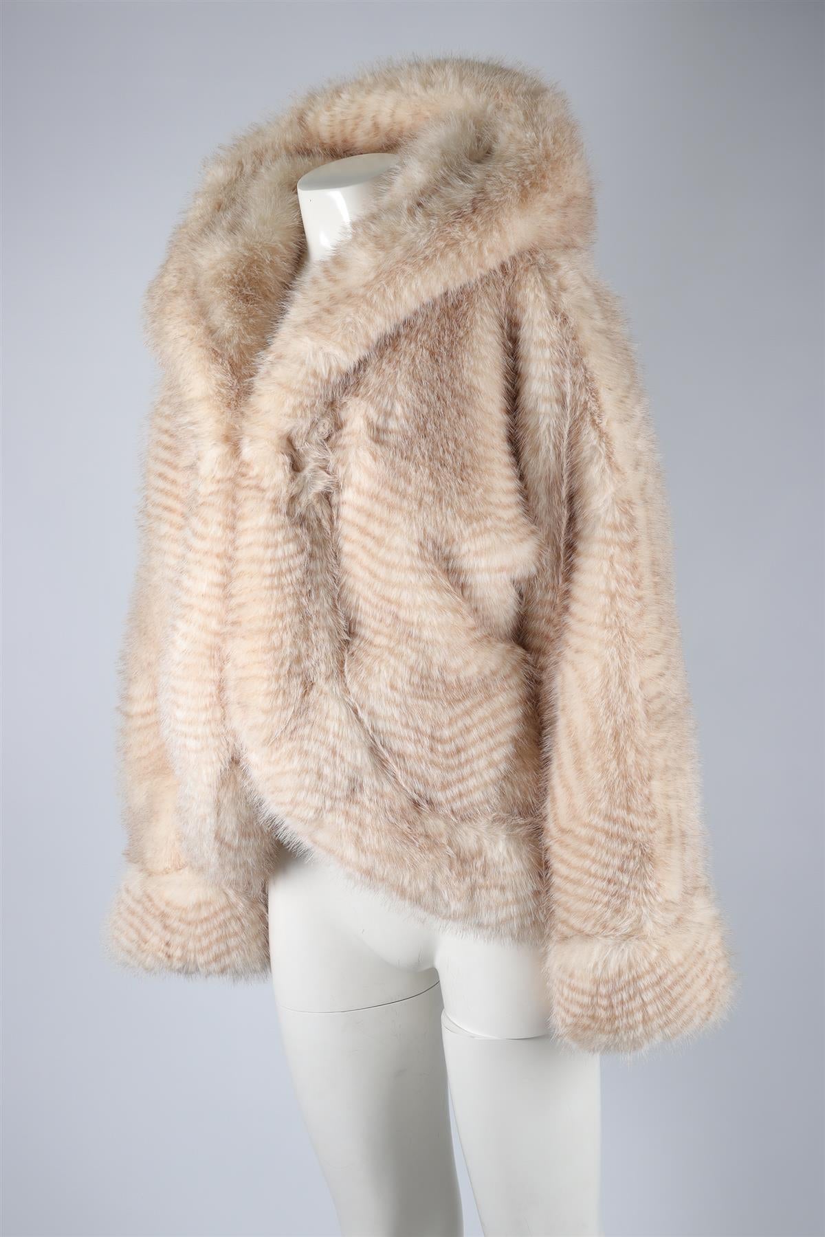 ARAKII BEIGE FAUX FUR JACKET SMALL