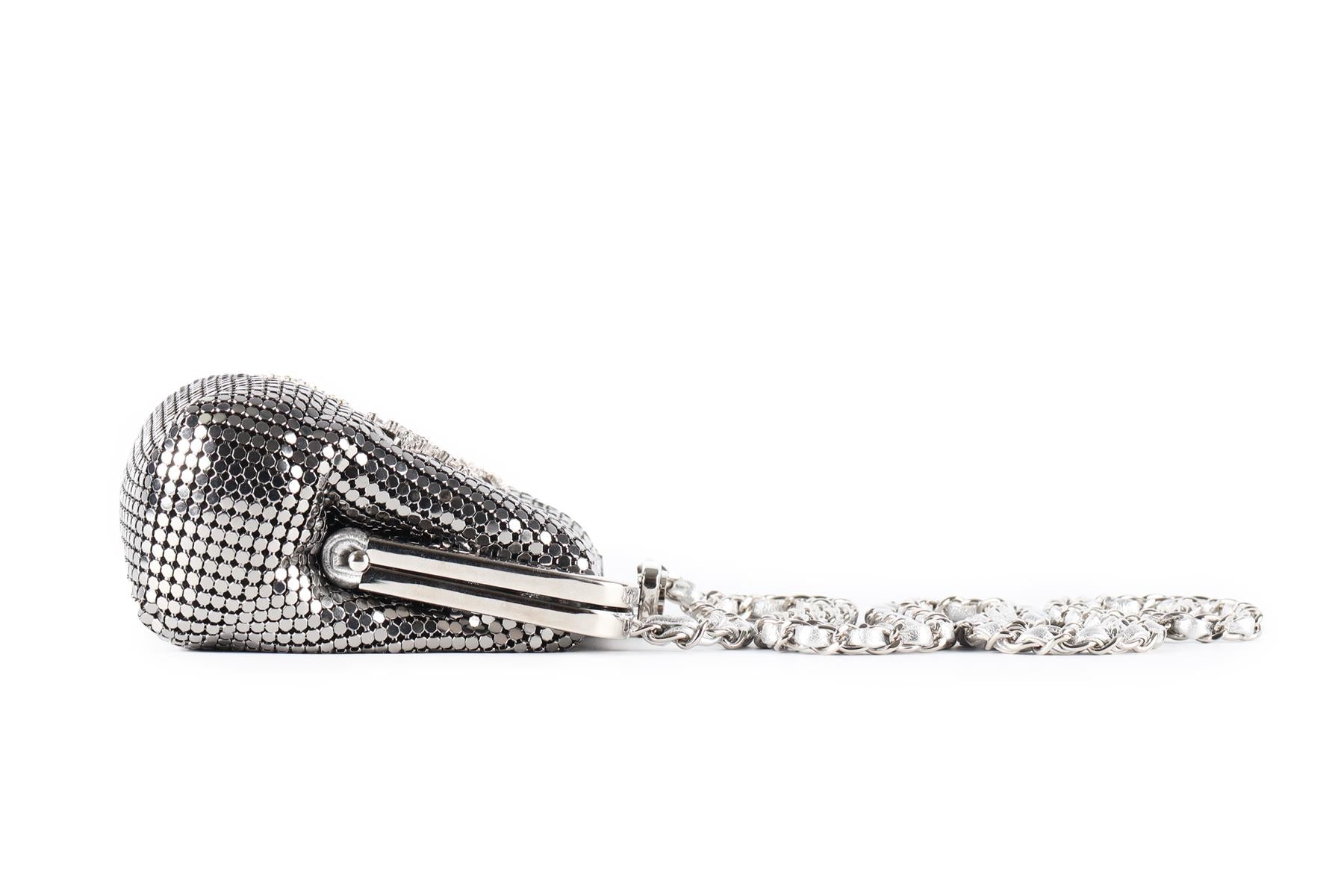 CHANEL SILVER 2023 CRYSTAL AND MESH CLUTCH WITH CHAIN