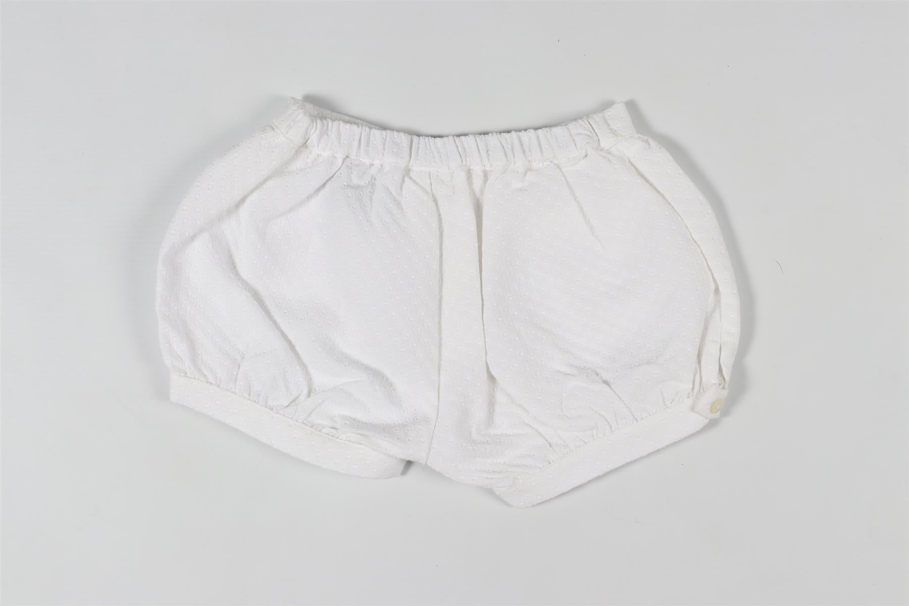 FENDI WHITE BABY GIRLS COTTON SHORTS 18 MONTHS