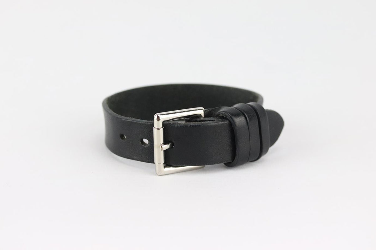LEATHER BRACELET