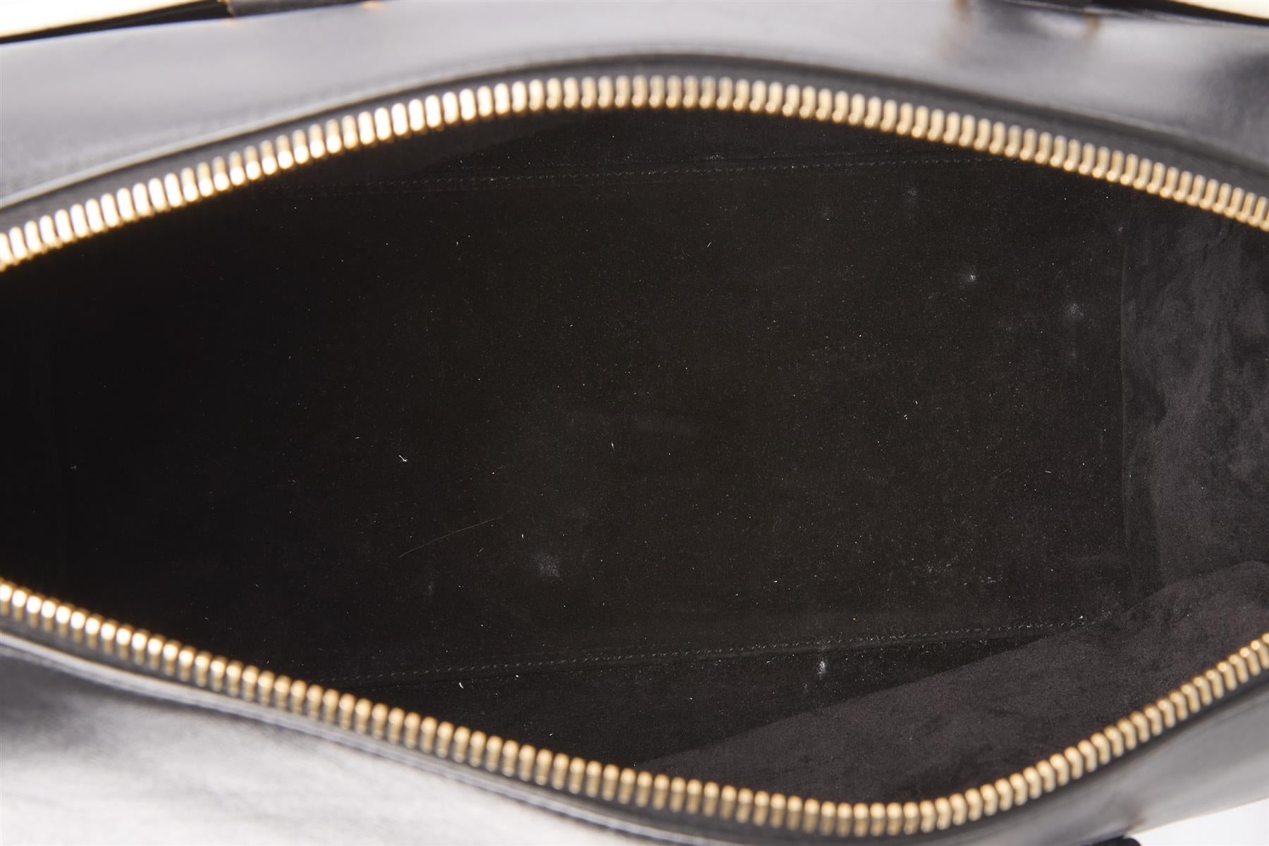 SAINT LAURENT BLACK CLASSIC DUFFLE 6 LEATHER TOTE BAG