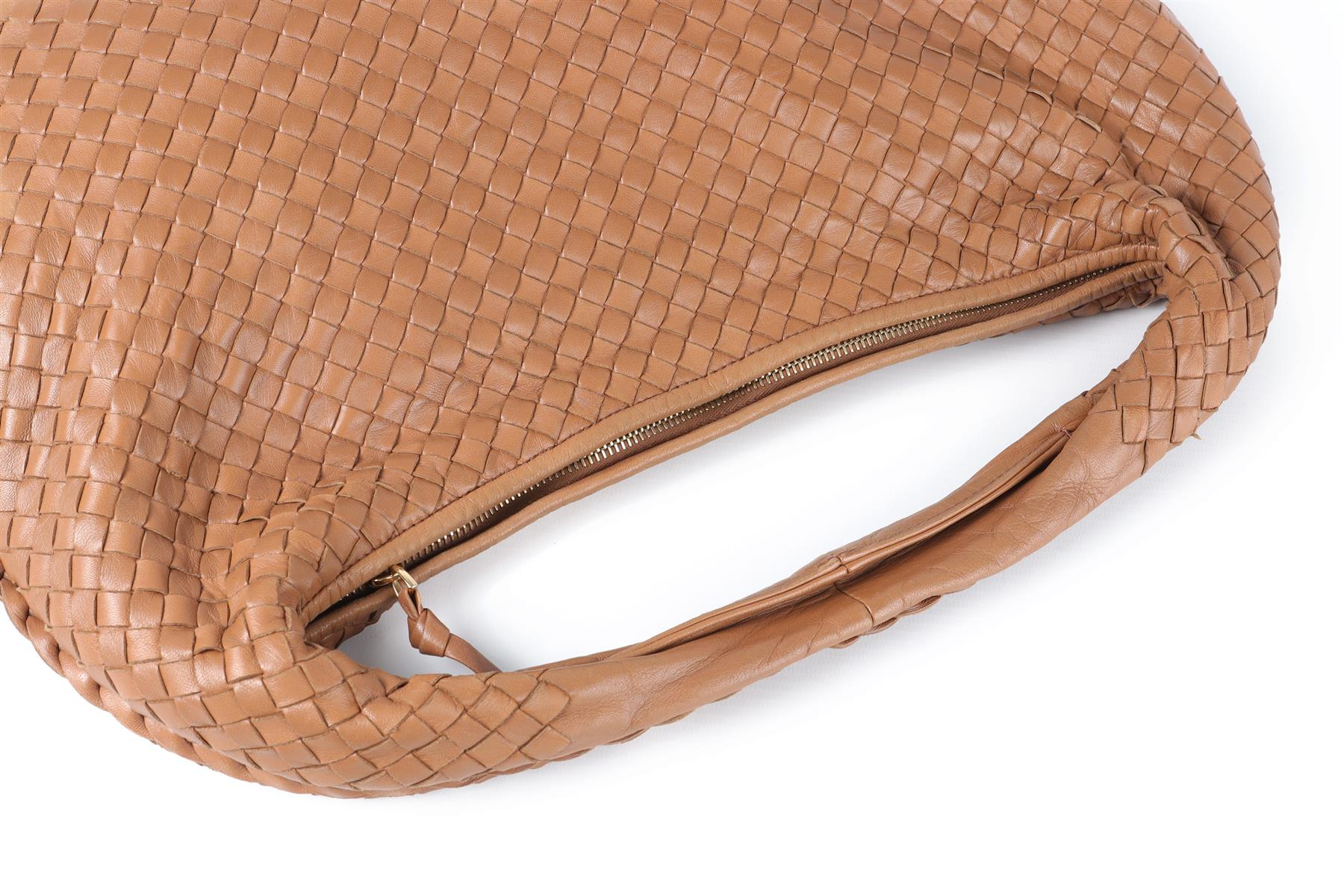 BOTTEGA VENETA BROWN HOBO MEDIUM LEATHER SHOULDER BAG