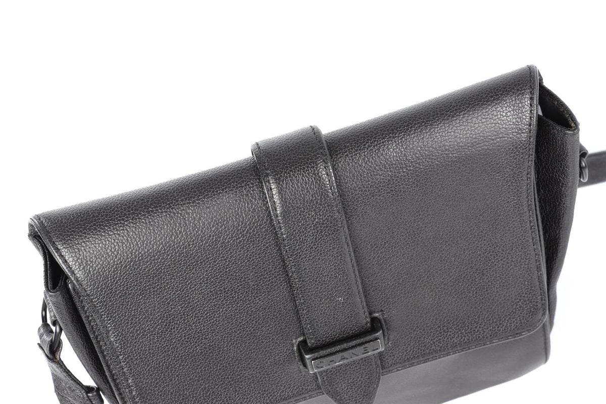 CHANEL BLACK 2000 - 2002 LEATHER SHOULDER BAG