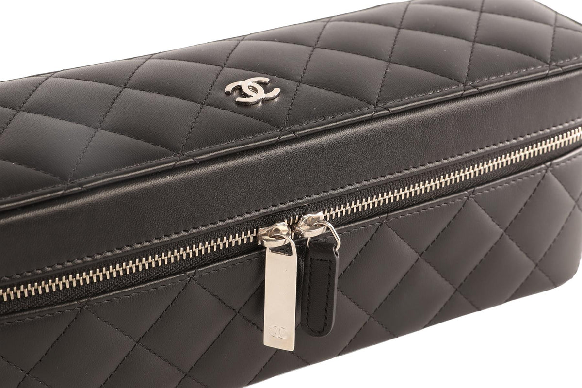 CHANEL BLACK 2016 CC QUILTED LEATHER WATCH CASE