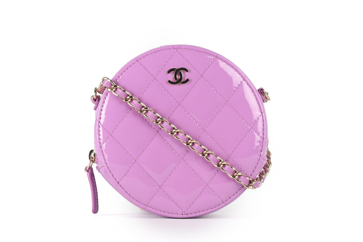 CHANEL PURPLE 2019 ROUND QUILTED PATENT LEATHER SHOULDER BAG
