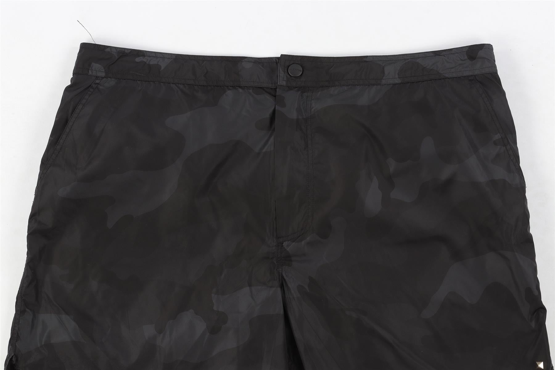 VALENTINO NAVY MEN'S SWIM SHORTS IT 50 UK 34