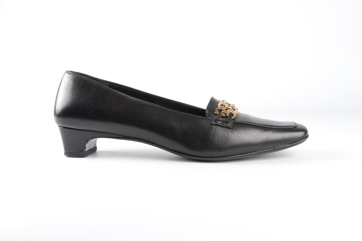 SALVATORE FERRAGAMO BLACK LEATHER LOAFERS EU 37.5 UK 4.5 US 7.5