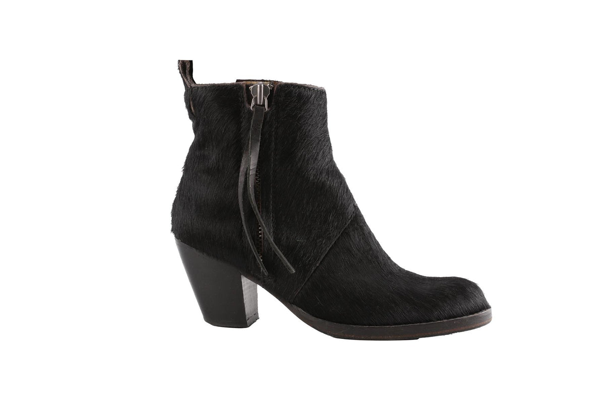 ACNE STUDIOS BLACK CALF HAIR ANKLE BOOTS EU 38 UK 5 US 8