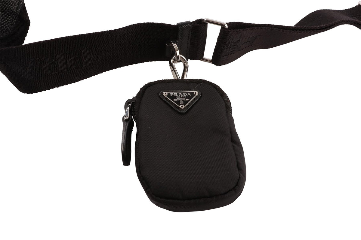 BLACK 2005 RE-EDITION CAMERA NYLON SHOULDER BAG