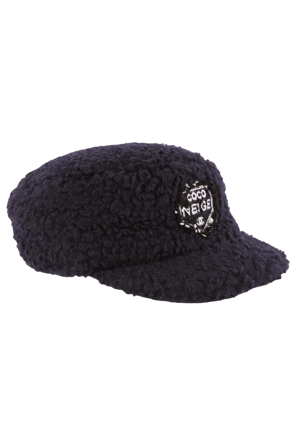 CHANEL NAVY 2018 FAUX SHEARLING CAP MEDIUM