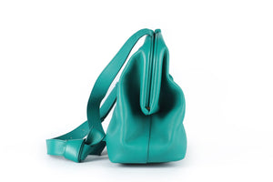 BOTTEGA VENETA TEAL POINT MEDIUM LEATHER TOTE BAG