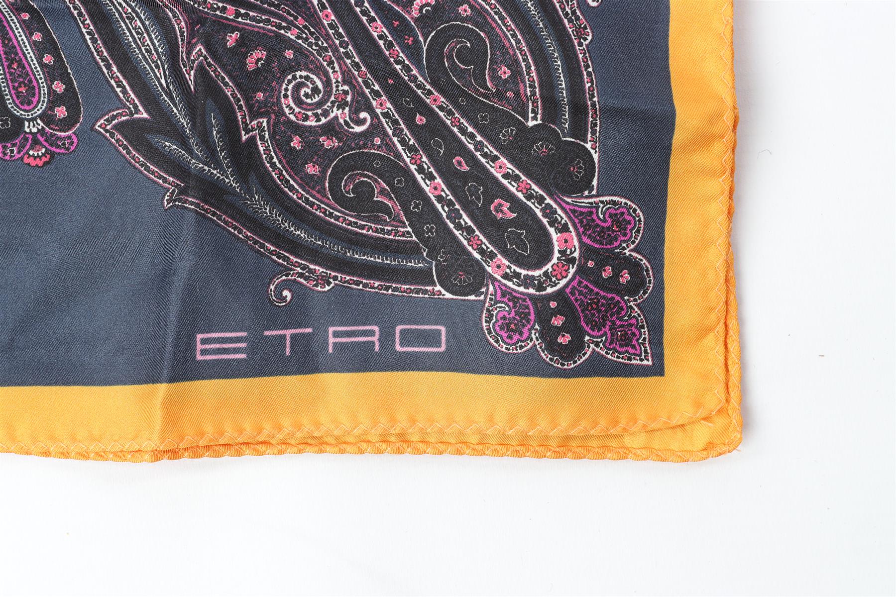 ETRO MULTI SILK POCKET SQUARE ONE SIZE