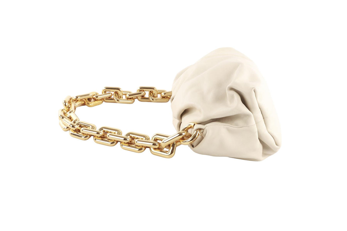 BOTTEGA VENETA ECRU THE CHAIN POUCH LEATHER SHOULDER BAG