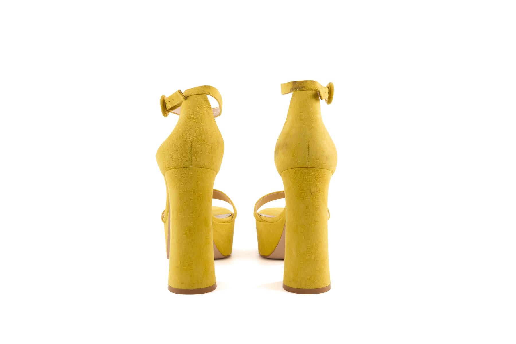 GIANVITO ROSSI YELLOW SUEDE PLATFORM SANDALS EU 39.5 UK 6.5 US 9.5