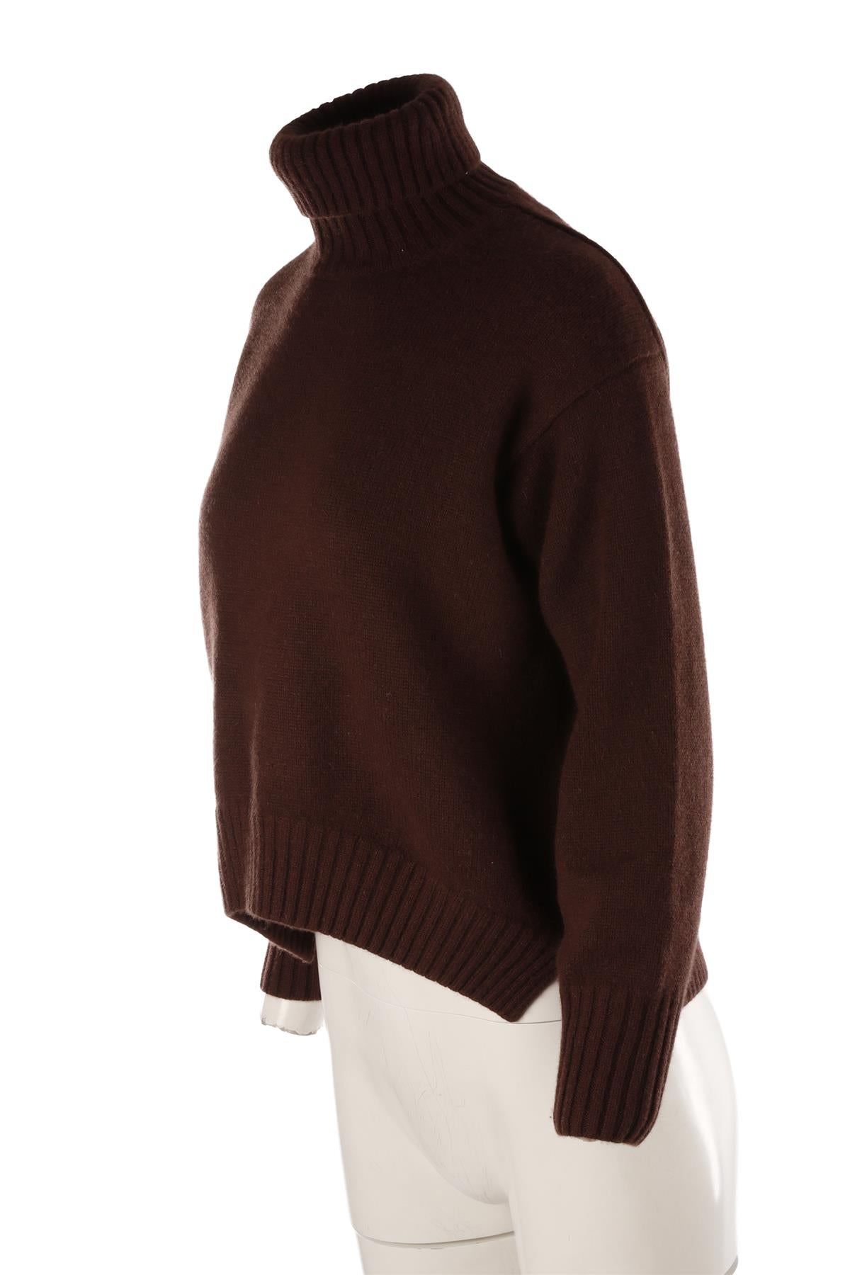 BROWN CASHMERE SWEATER