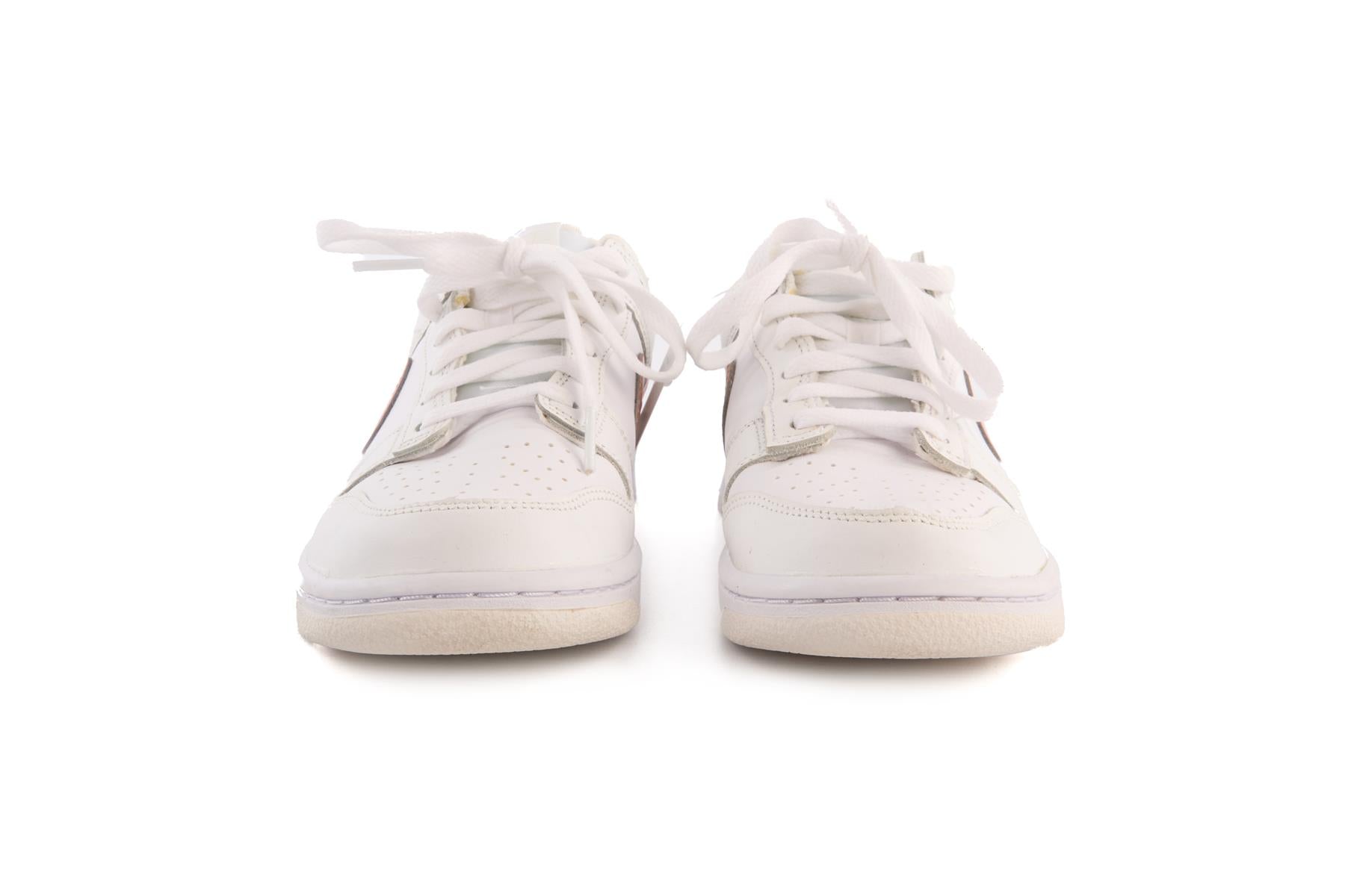 NIKE WHITE LEATHER SNEAKERS EU 39 UK 6 US 6.5