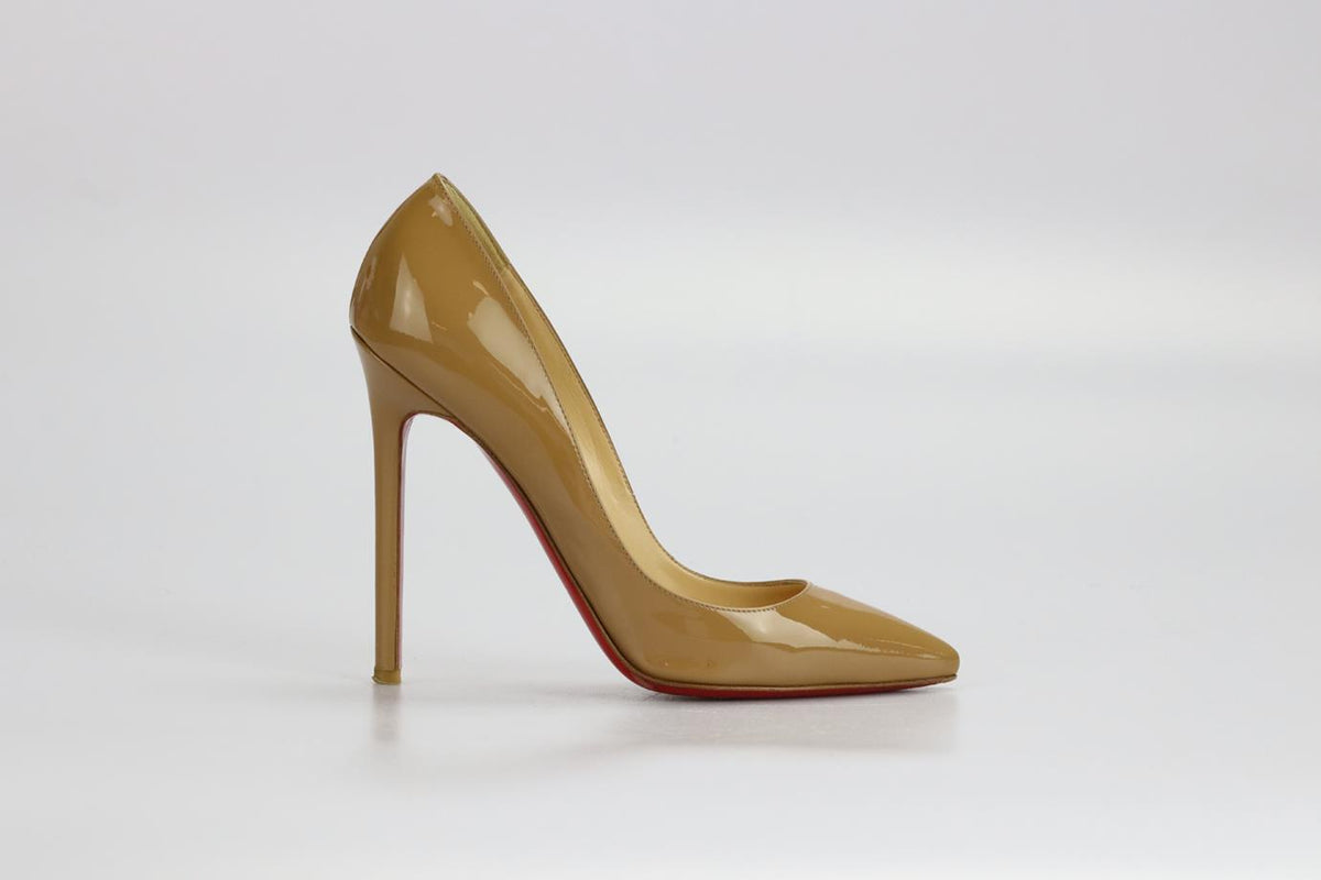 CHRISTIAN LOUBOUTIN PATENT LEATHER PUMPS EU 37 UK 4 US 7