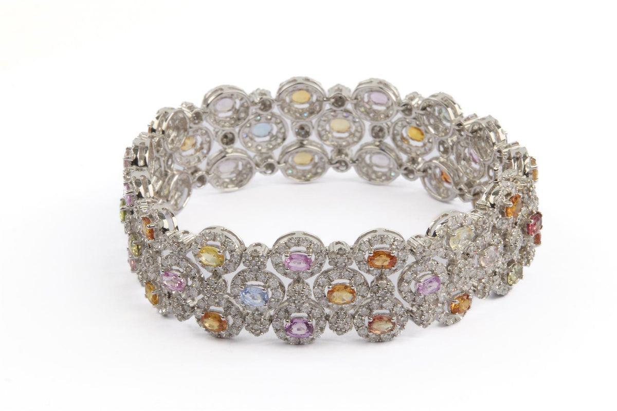 18K WHITE GOLD DIAMOND AND GEMSTONE BRACELET
