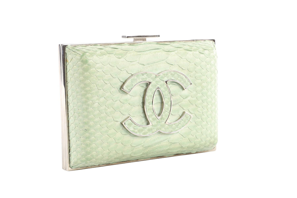 CHANEL GREEN 2012 CC PYTHON CLUTCH